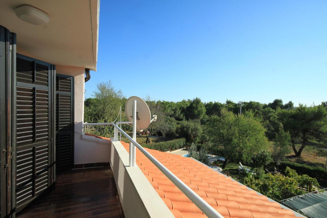 Apartments With A Swimming Pool Pula - 7356 Extérieur photo